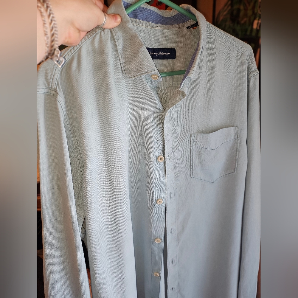 Tommy Bahama Sky Blue Casual Shirt - Picture 8 of 9